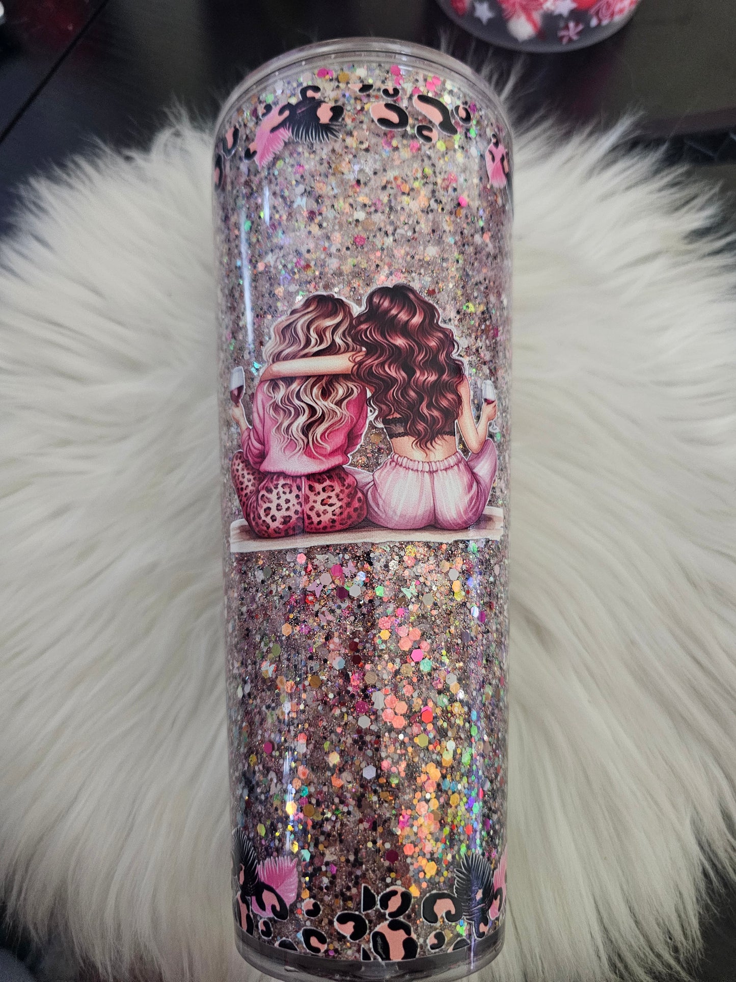 Besties 24oz Snowglobe Cup